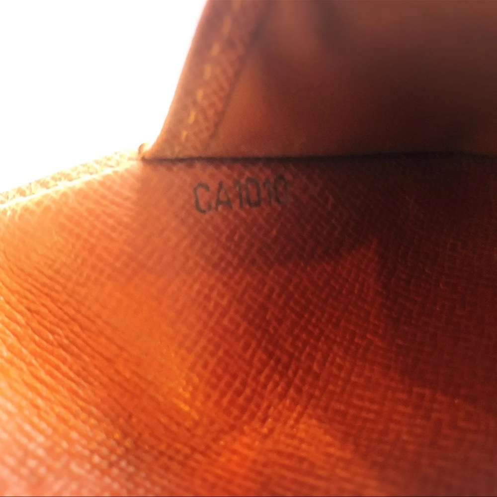 Louis Vuitton Agenda PM monogram 6 rings cover - Picture 12 of 12